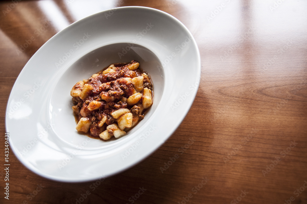 Gnocchi al sugo Gnocchi al sugo