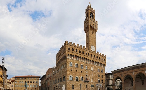 wide-angle photograph of the old palace in Florence with Tower
