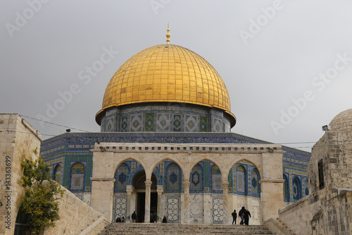 Dome of the Rock Islamic Mosque  Temple Mount  Jerusalem  Israel.