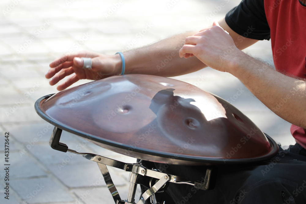 sabiduría trama olvidar Hang drum music instrument foto de Stock | Adobe Stock