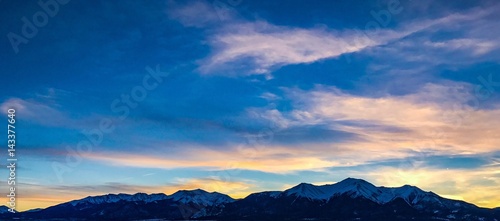 Mountain Sky Sunset © Greg