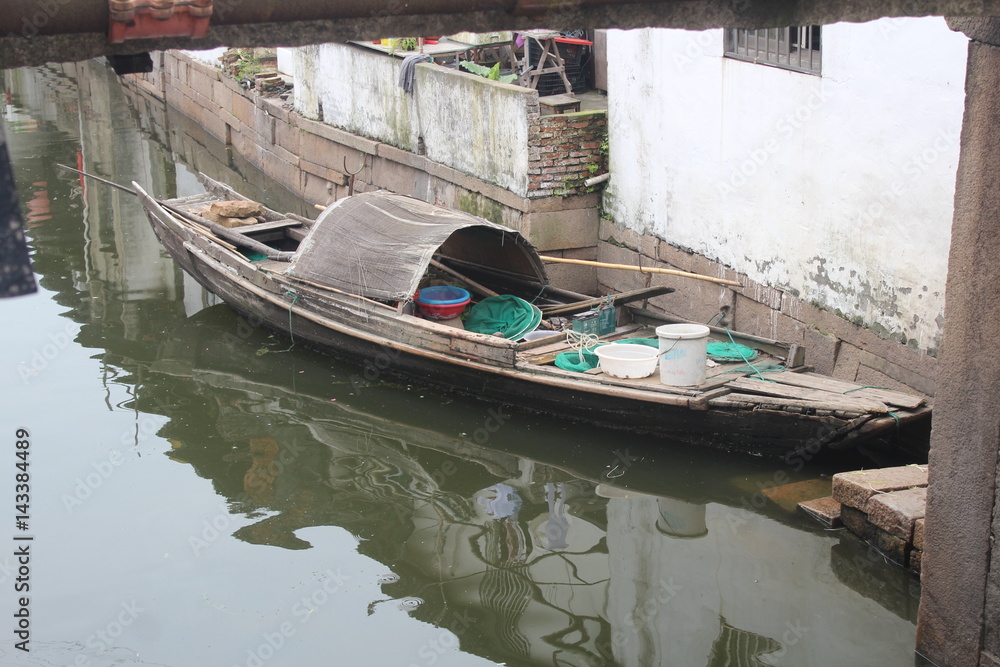 China Chinese Fishing Boat Chinese Jiangsu Canal Canals Buckets Traditional Bucket Net Nets Fish Asia Asian Water 