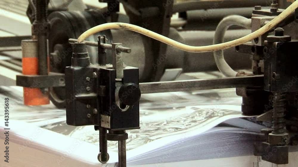 Folding Machine 4