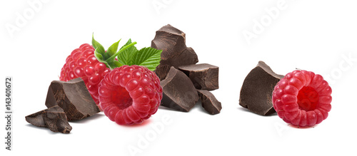 Fotografie Raspberry broken chocolate isolated on white background