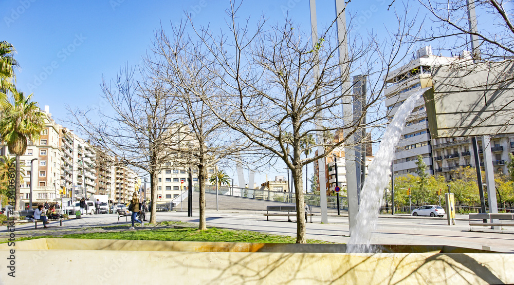Naklejka premium Vista de la plaza de Lesseps, Barcelona