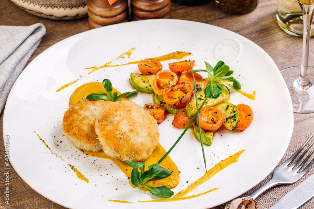 Chicken cutlets, grilled zucchini and fresh vegetable salad Chicken cutlets, grilled zucchini and fresh vegetable salad
