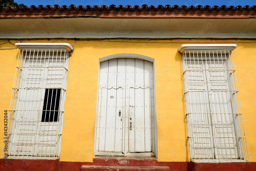 Of colonial remains for Spanish buildings on Cuba in the Trynidad city - obrazy, fototapety, plakaty 