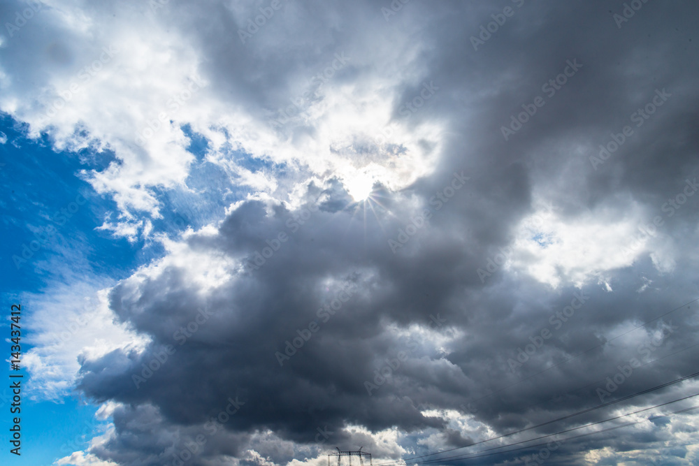 Fototapeta premium sunny day and clouds