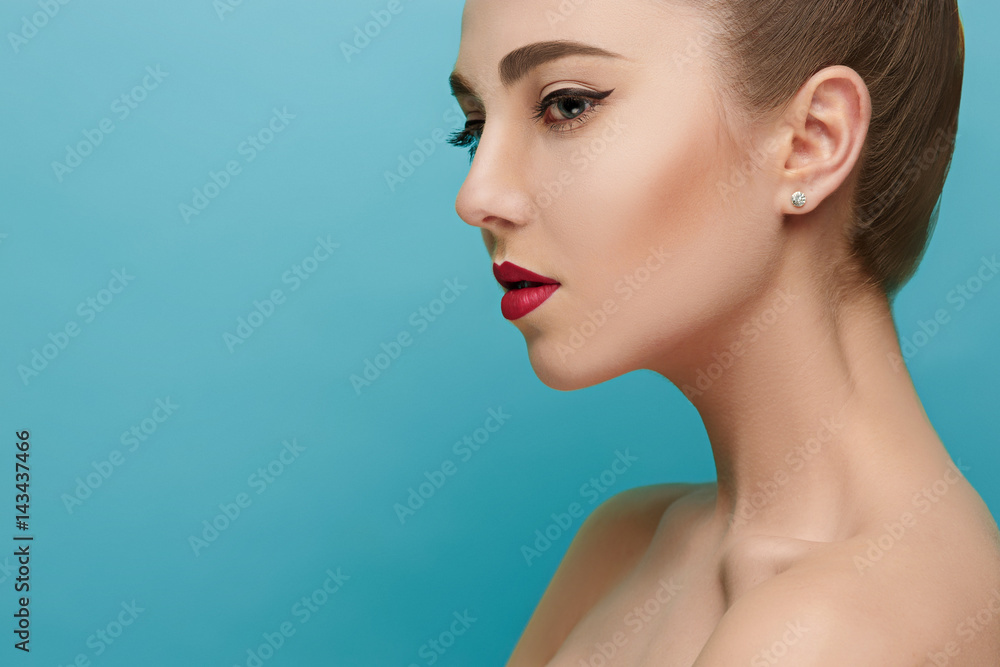 Beautiful woman face. Perfect makeup. Beauty fashion Beautiful woman face. Perfect makeup. Beauty fashion