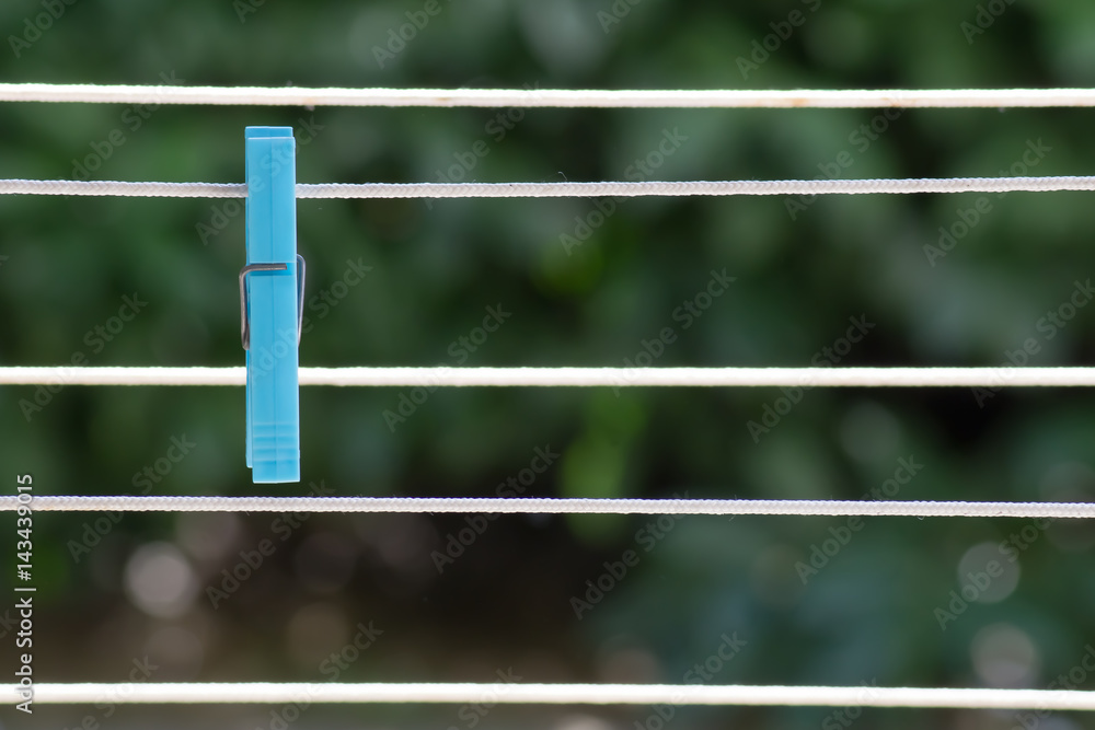 Blue peg on white wire Blue peg on white wire
