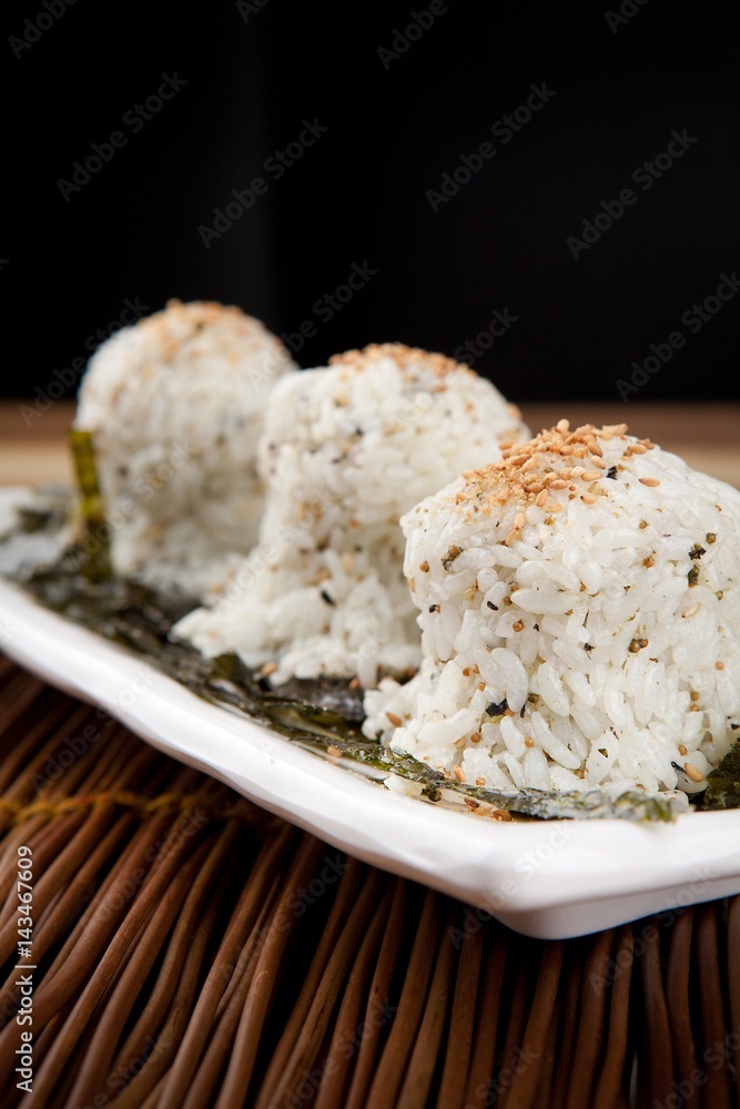 jumukbab riceball a.k.a Onigiri jumukbab riceball a.k.a Onigiri