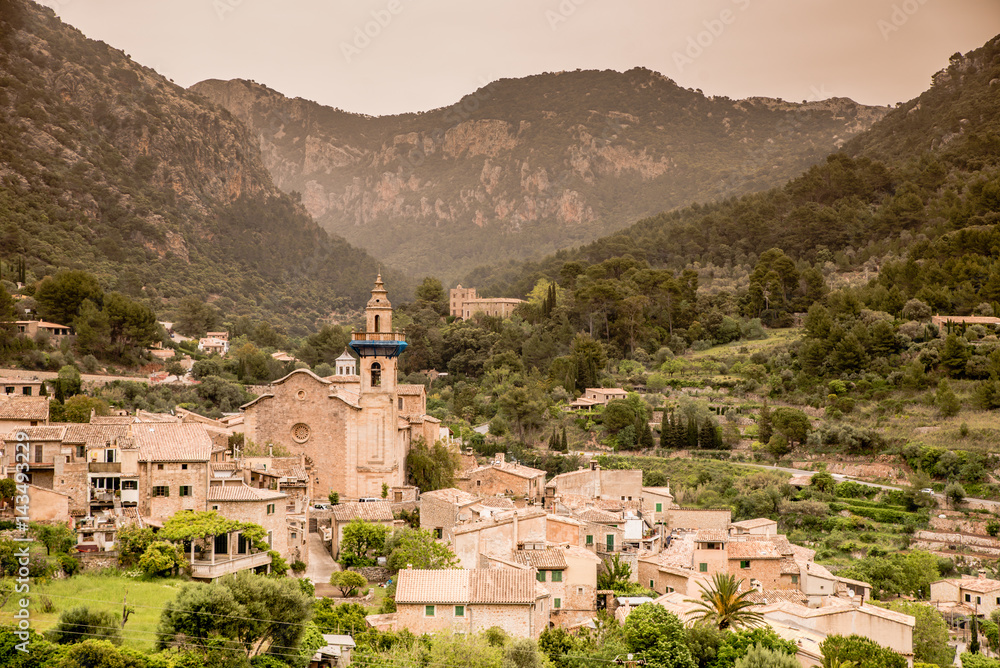 Obraz premium Valldemossa - old mountain village in beautiful landscape scenery of Mallorca, Spain