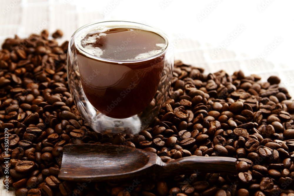 Fototapeta premium coffee beans as wallpaper