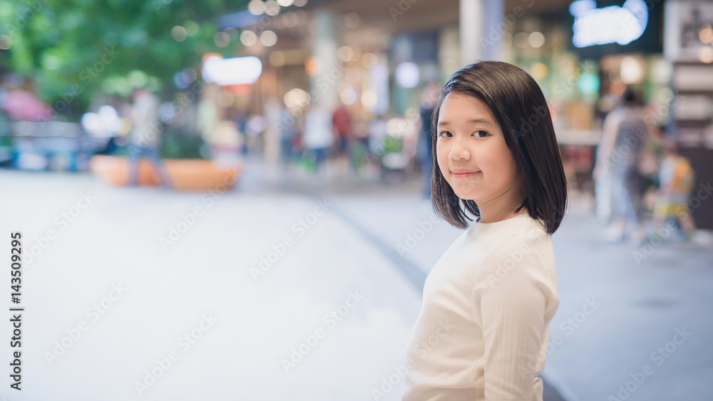 Asian girl walking in the city, Asian girl walking in the city,