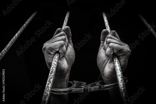 Fotografija hand prisoner
