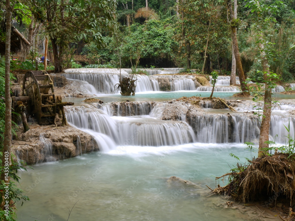 Obraz premium Cascade Kuang Si Falls