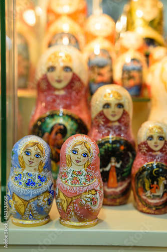 Russian souvenir dolls © evdokimari