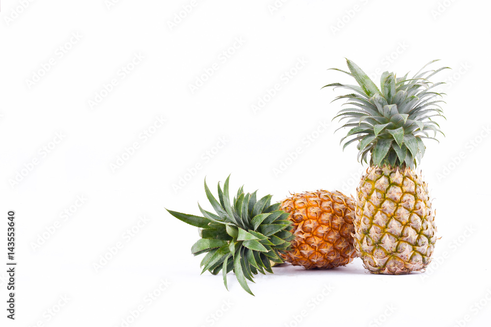 Fototapeta premium ripe pineapple (Ananas comosus) on white background healthy pineapple fruit food isolated 