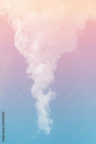 sun and cloud background with a pastel color 