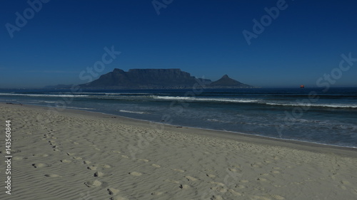 Bloubergstrand mit Blick auf den Tafelberg, Kapstadt, Südafrika