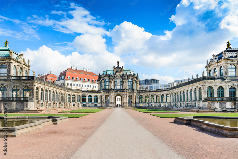 Obraz premium Zwinger is a complex of Baroque buildings with garden, situated in the Old Town of Dresden in Saxony. Beautiful palace in the spring.