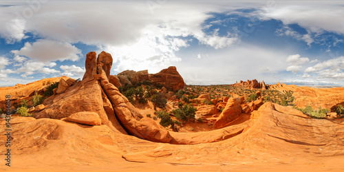 Panoramic 360 view of Arches National Park near the Double O arch
