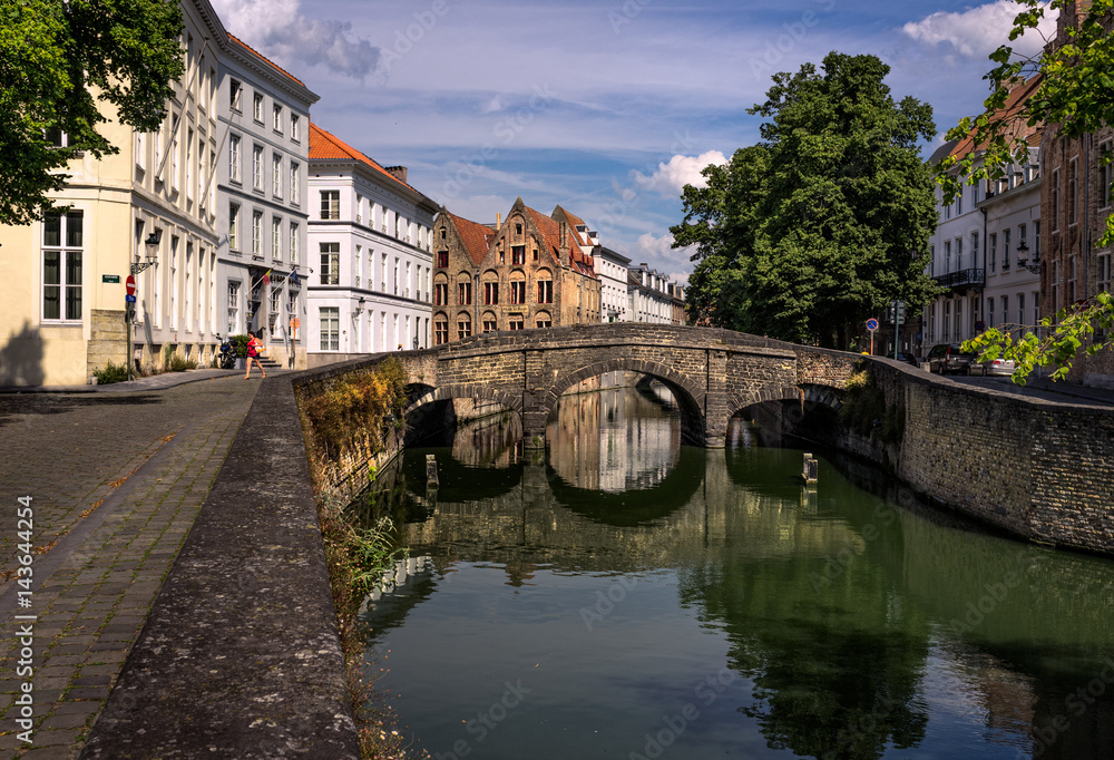 Fototapeta premium City. Bridge. Bruges.