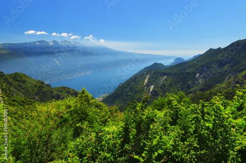 Lago di Garda  Alps  Italy