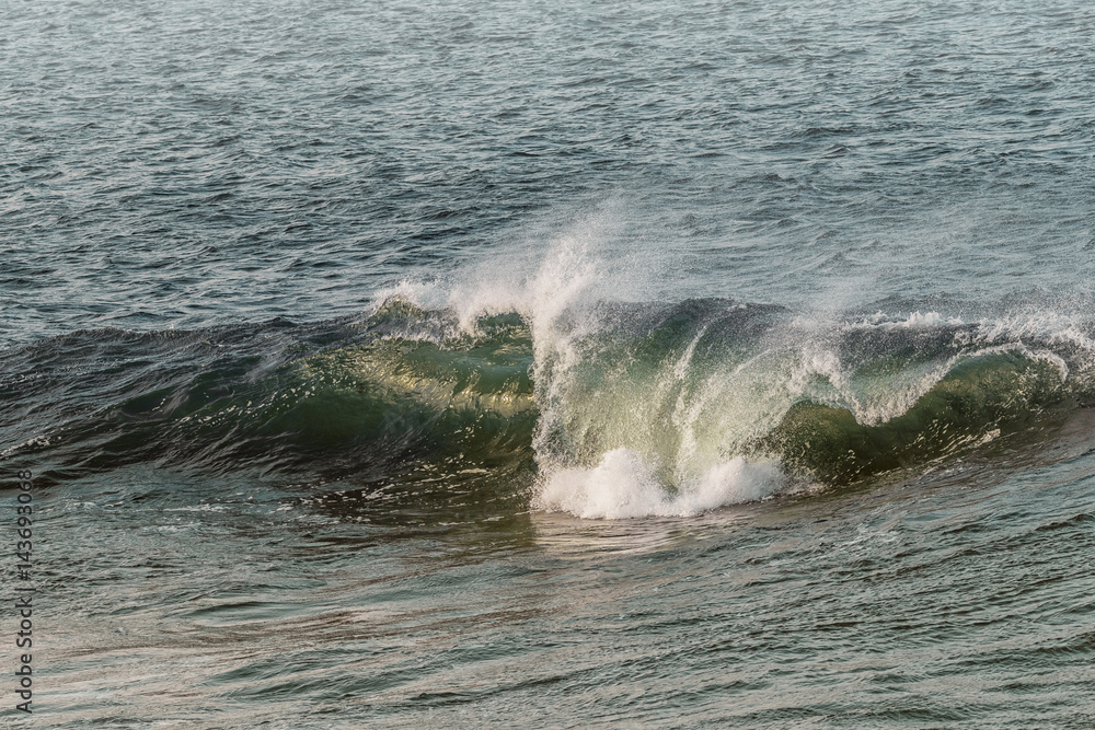 Waves at bearskinneck