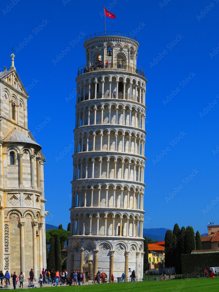the leaning tower of Pisa