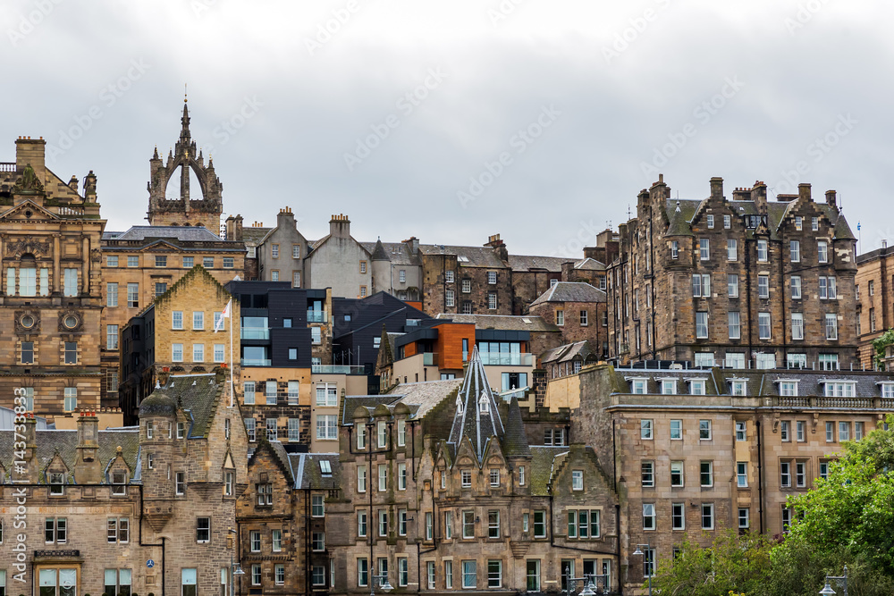 cityscape of the old town of Edinburgh