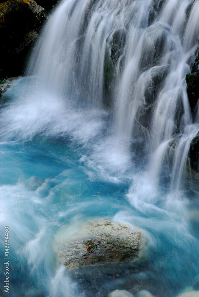 Fototapeta premium 幻想青流