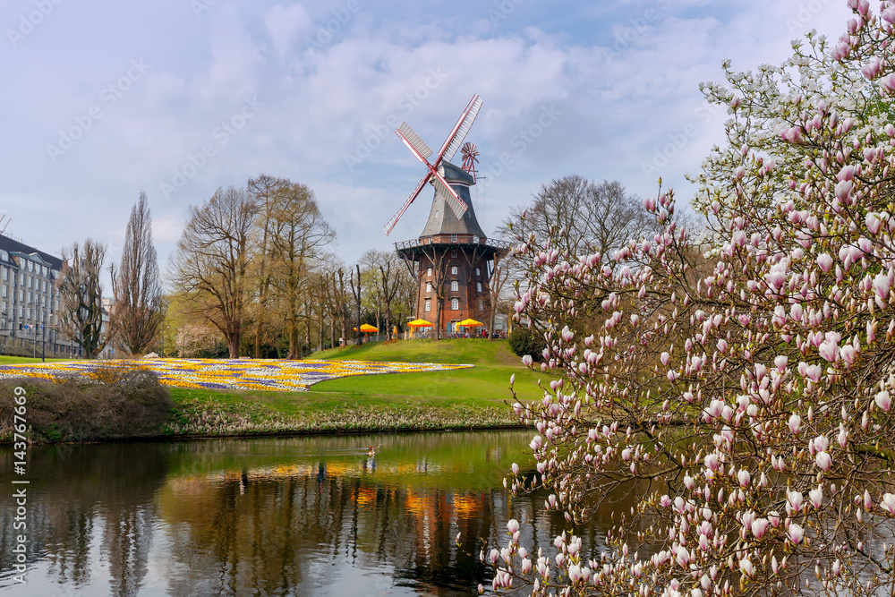 Obraz premium Bremen. Park Wallanlagen.