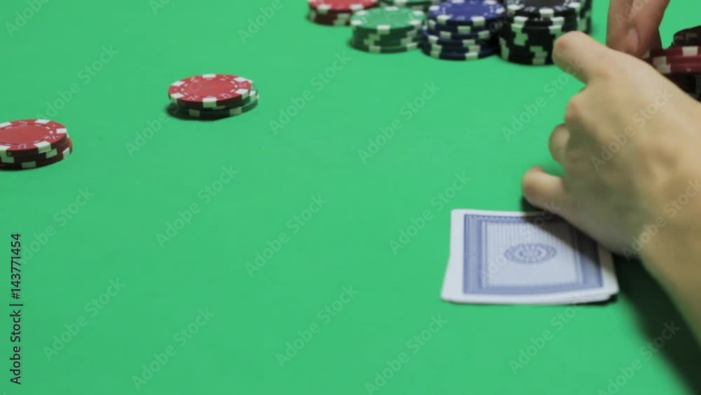Betting chips for the poker table Betting chips for the poker table