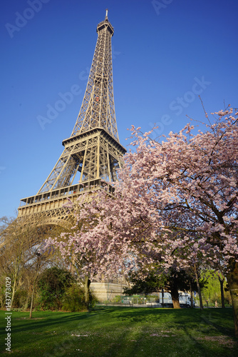 Paris Monument 193