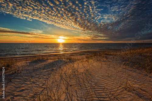 Wallpaper Mural The beauty of the sunset dune Torontodigital.ca
