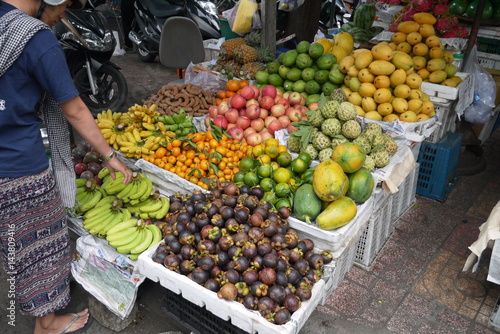  Рынок экзотических фруктов и овощей     