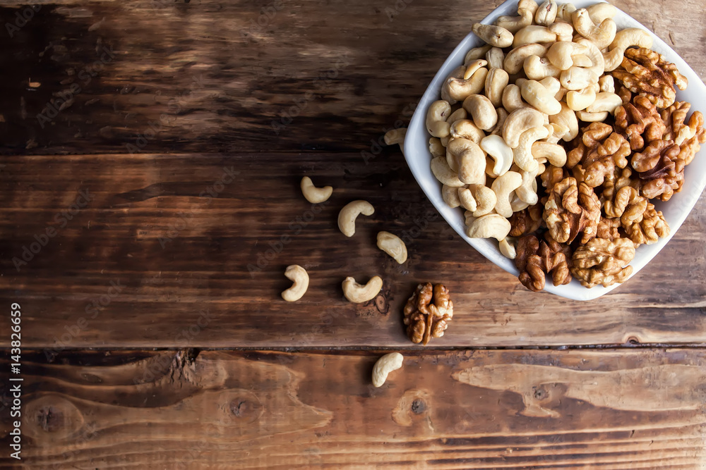 nuts nuts