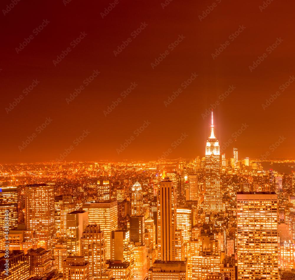 Obraz premium View of New York Manhattan during sunset hours