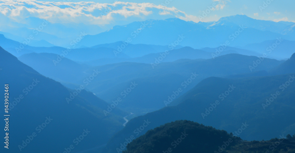 Obraz premium Yüksek Dağlar