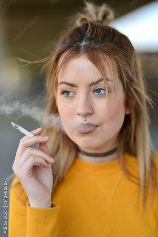 Fototapeta premium Pretty hipster girl 