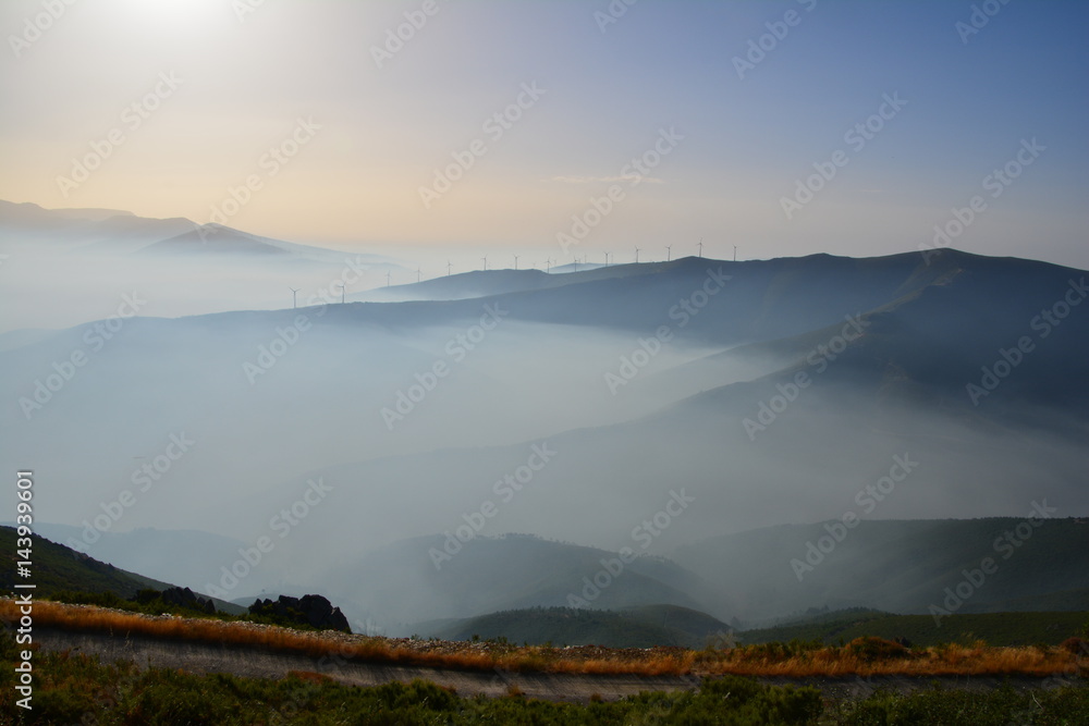 Brouillard en montagne