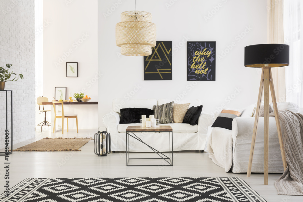 Obraz premium Stylish loft with sofa