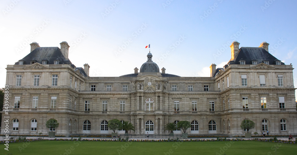 palace of luxembourg in paris