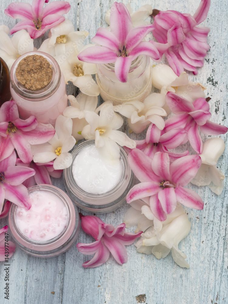 natural floral cosmetics, fresh as Spring natural floral cosmetics, fresh as Spring