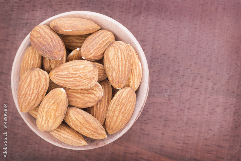 Almonds in the bowl (Prunus dulcis) Almonds in the bowl (Prunus dulcis)