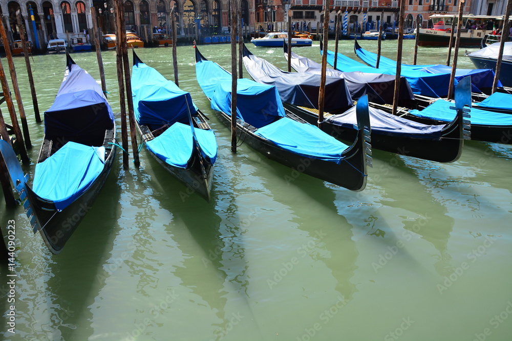 venice gondola italy
