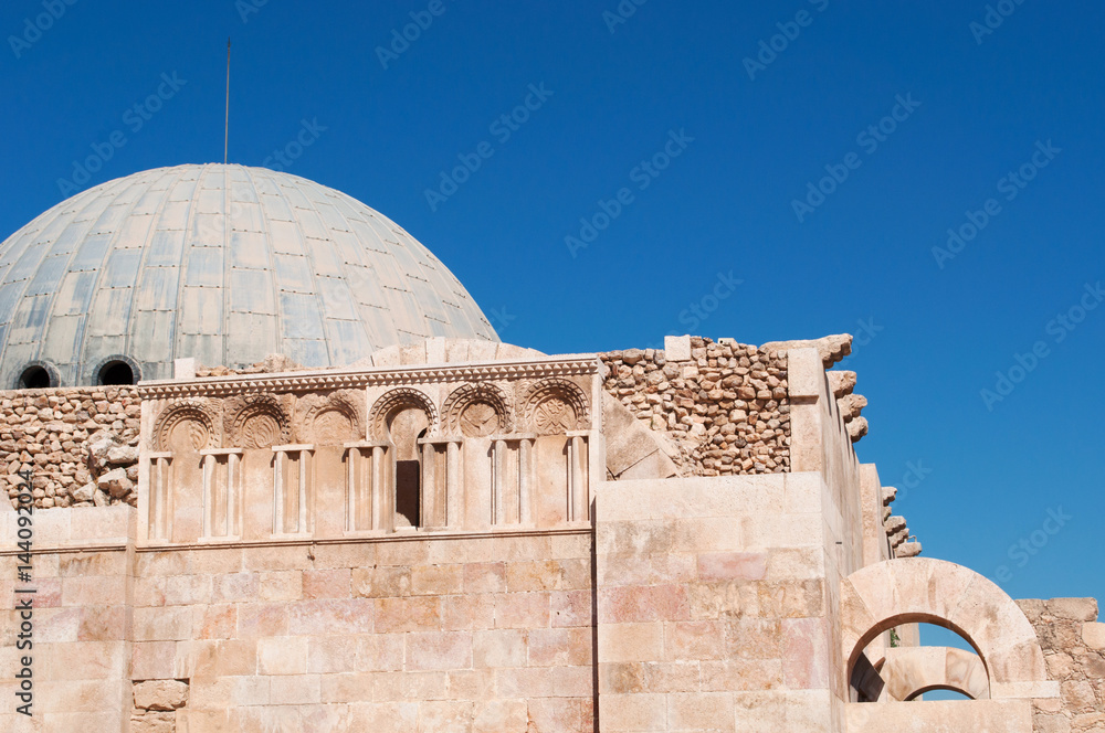 Giordania, 01/10/2013: vista del Palazzo omayyade, grande complesso del periodo omayyade situato sulla collina della Cittadella di Amman e costruito durante la prima metà dell'VIII secolo