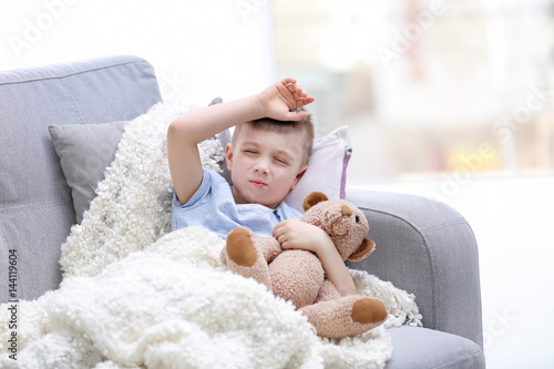 Little boy suffering from h...