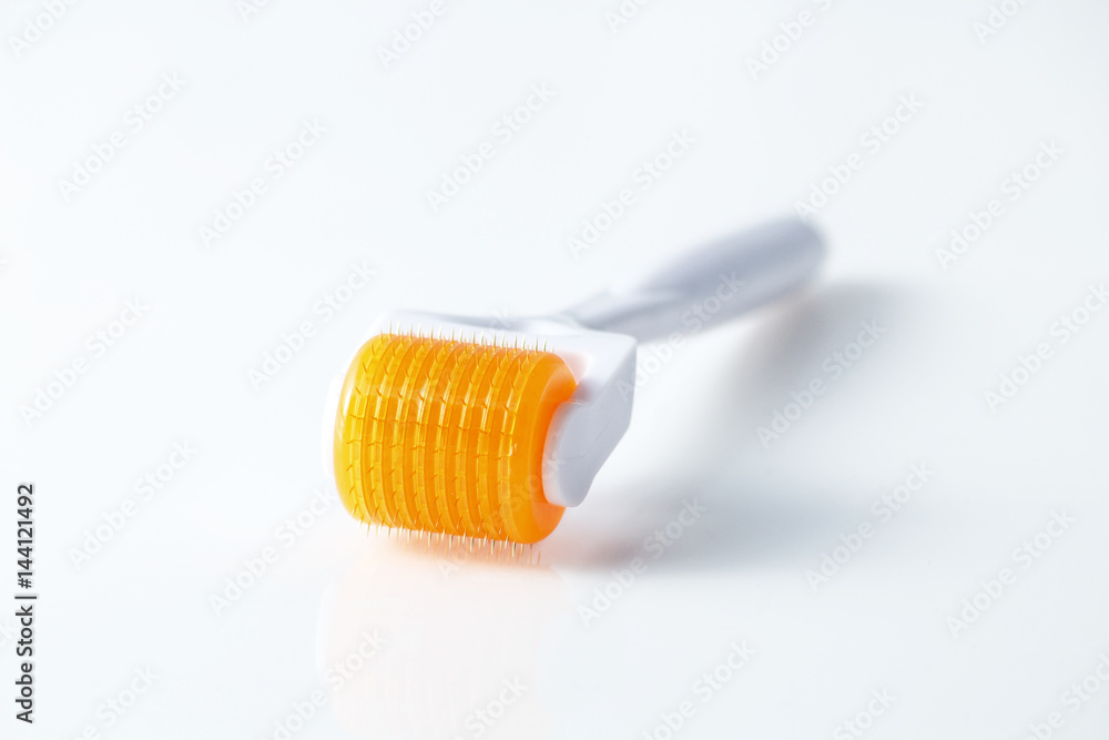 Derma roller for medical micro needling therapy. Tool also known as: Dermaroller, mesoroller, meso-roller, mesopen. Derma roller for medical micro needling therapy. Tool also known as: Dermaroller, mesoroller, meso-roller, mesopen.